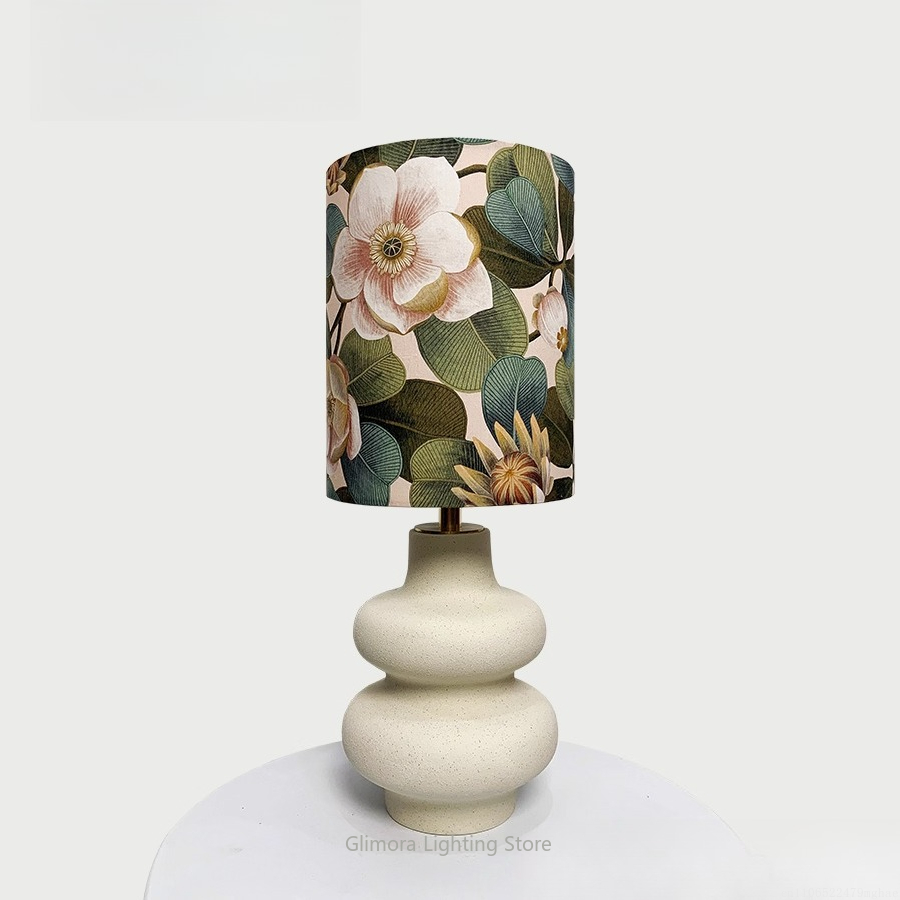 Liberty Fabric Table Lamp: Imp - Century Textile & Sewing Supply Saskatoon Sk recension och pris