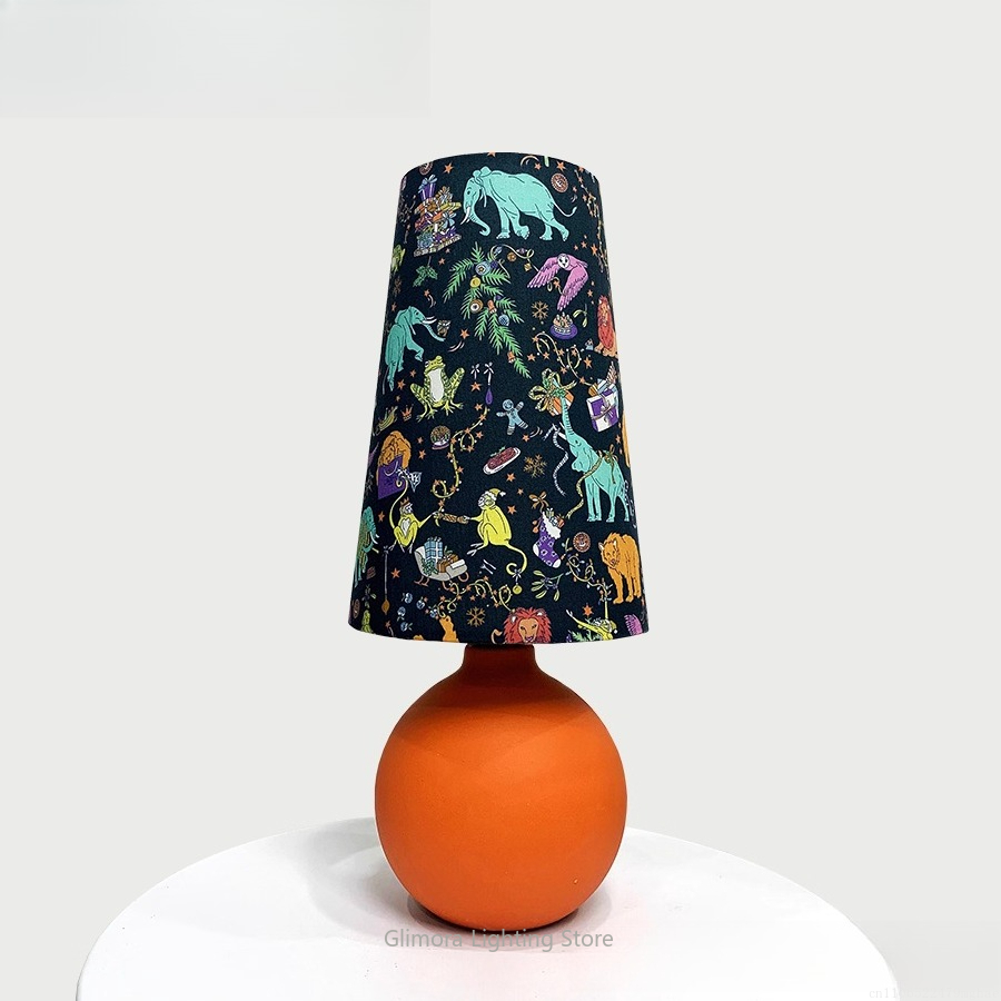 Orange Sphere Table Lamp: UK L - Century Textile & Sewing Supply Saskatoon Sk recension och pris